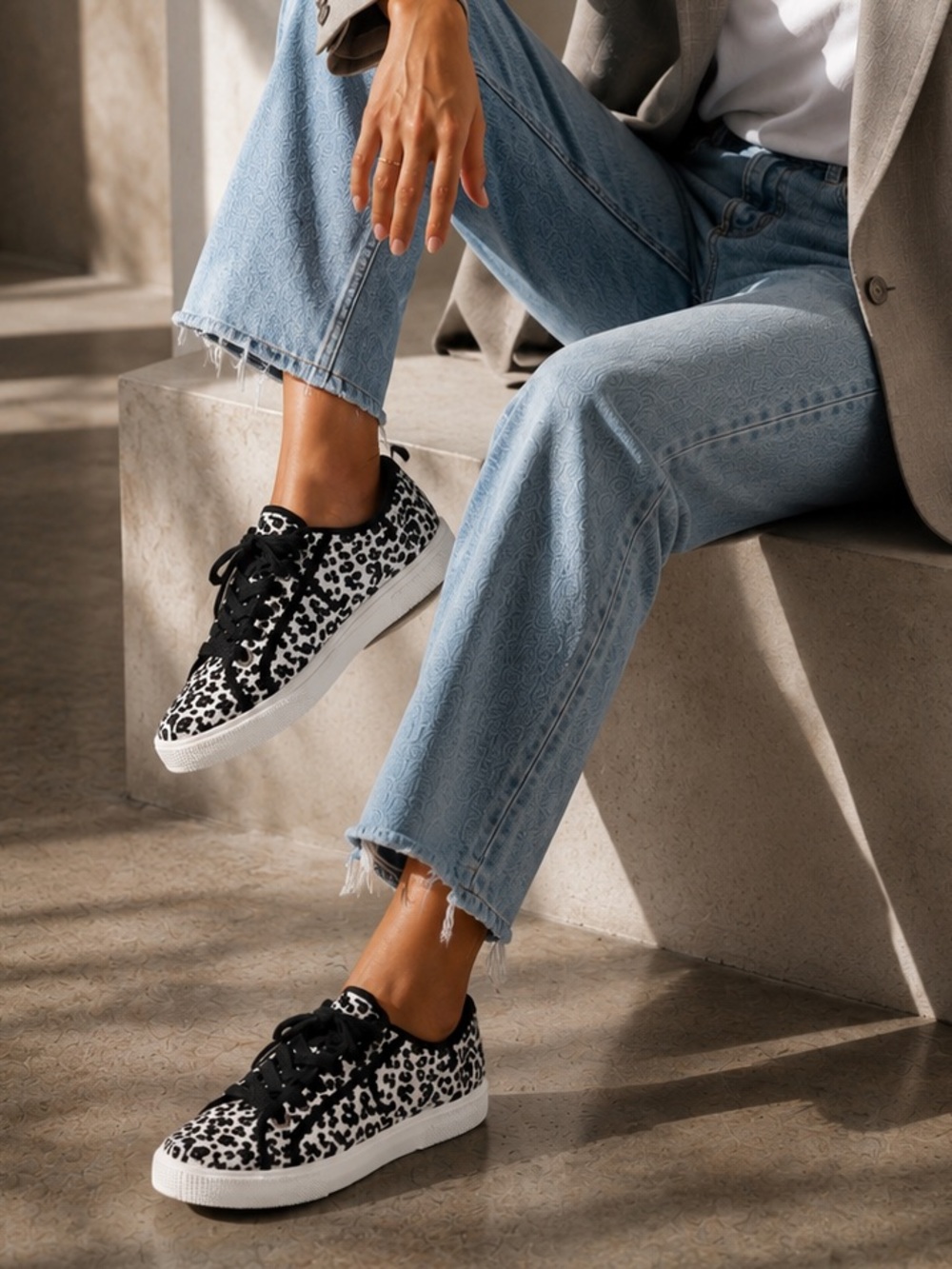 Leopard Print Low-Top Sneakers - Black & light gray - Picture 1 of 9